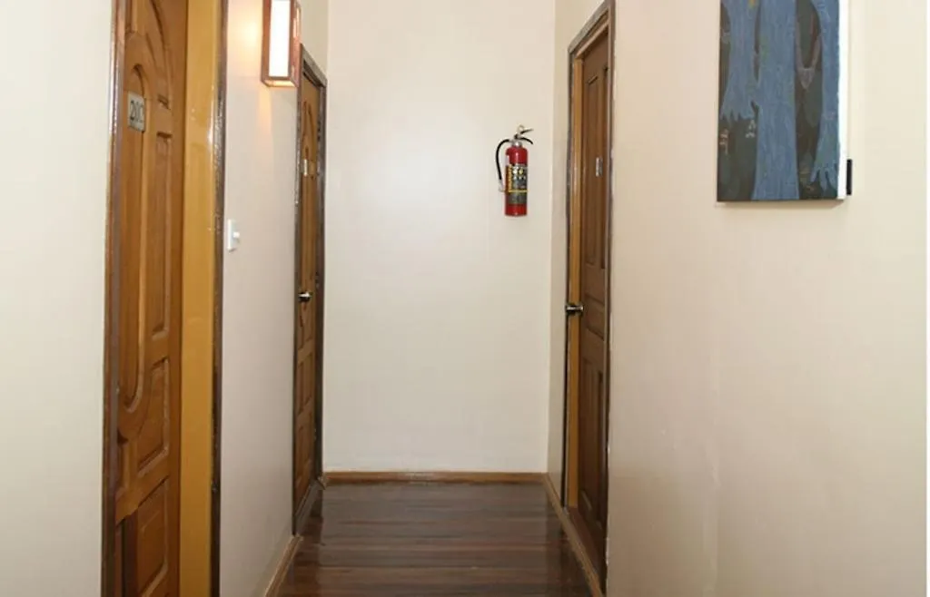 Hotel June Business Bed Breakfast Yangon 0*,  Myanmar